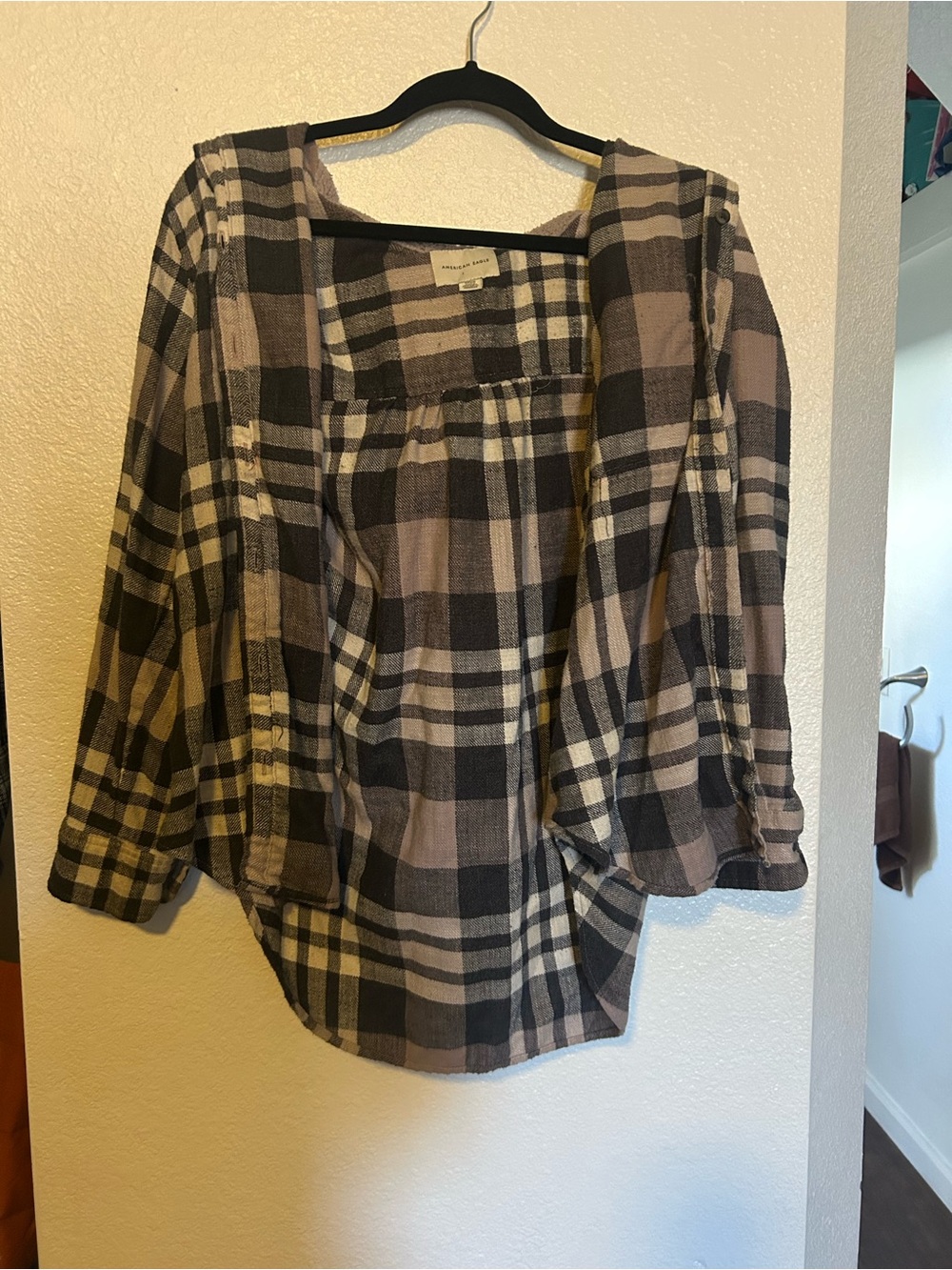 American Eagle Outfitters Black, Cream & Taupe Plaid Hooded Shirt Jacket
